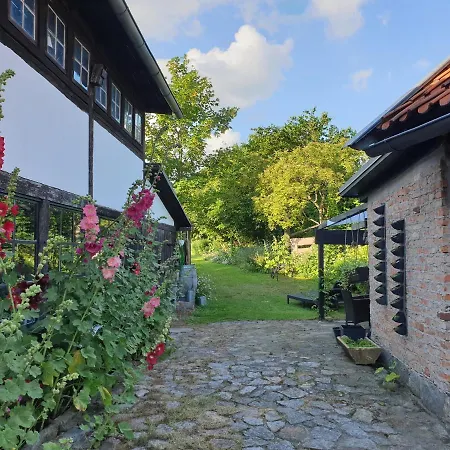 Kafer Auf Dem Alten Museumshof * Steffenshagen